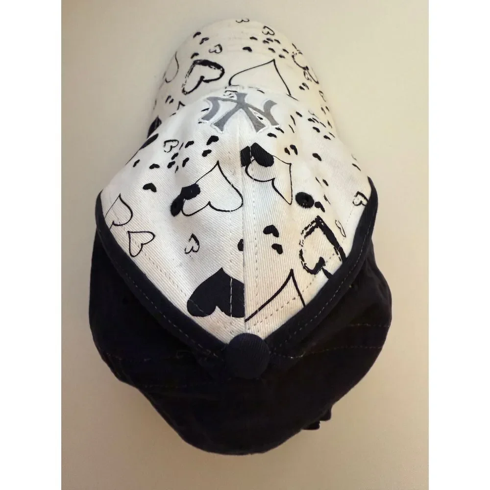 New York Yankees Youth Baseball Hat Cap Black/ White Hearts Fan‎ Favorite MLB
